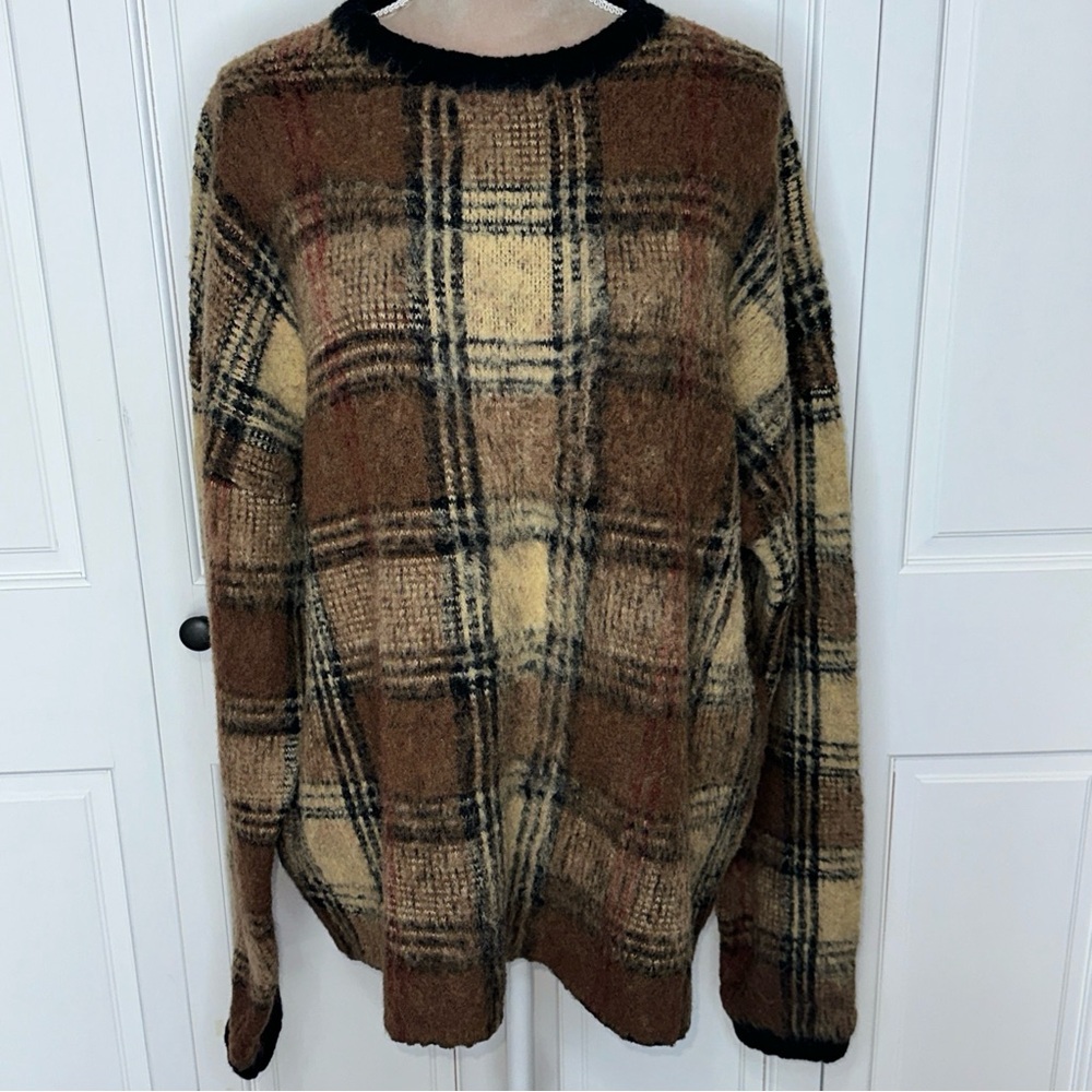 Urban Outfitters Women’s Brown Plaid Large 70s Inspired Grannycore Wool Blend